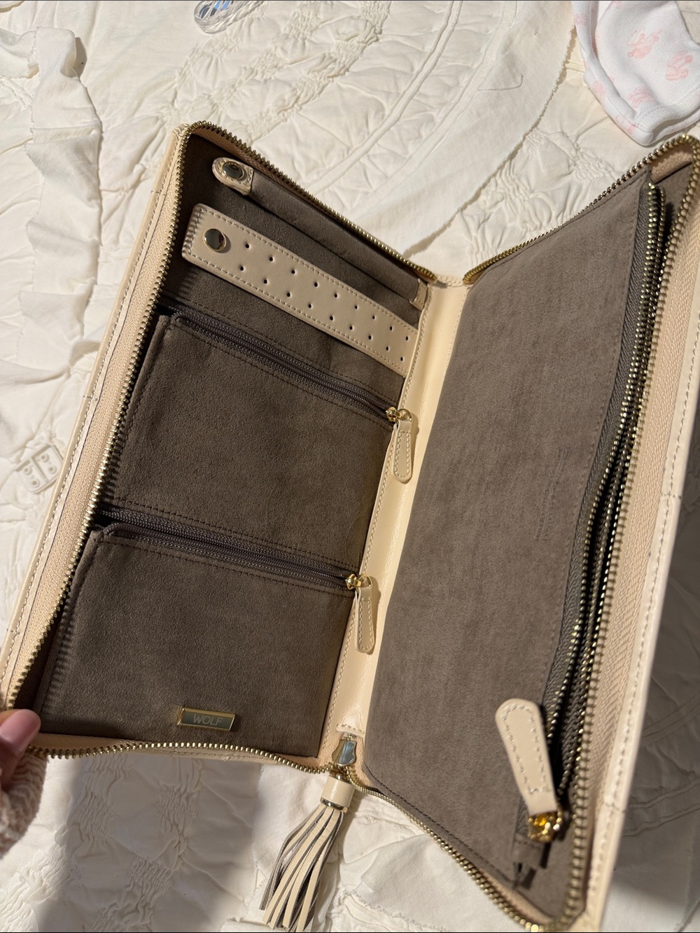 WOLF Cream and Taupe Zip-Around Jewelry Organizer